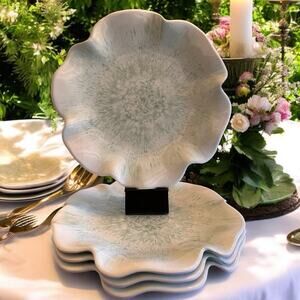(4) Melamine Green Flower Petal Shaped 11” Dinner/ Garden Luncheon Plates